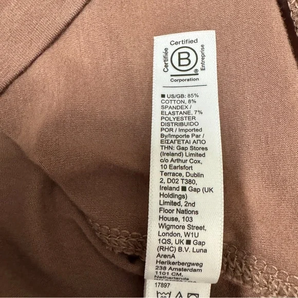 Athleta - Crew Neck Short Sleeve Tee in Taupe Brown - Picture 5 of 7